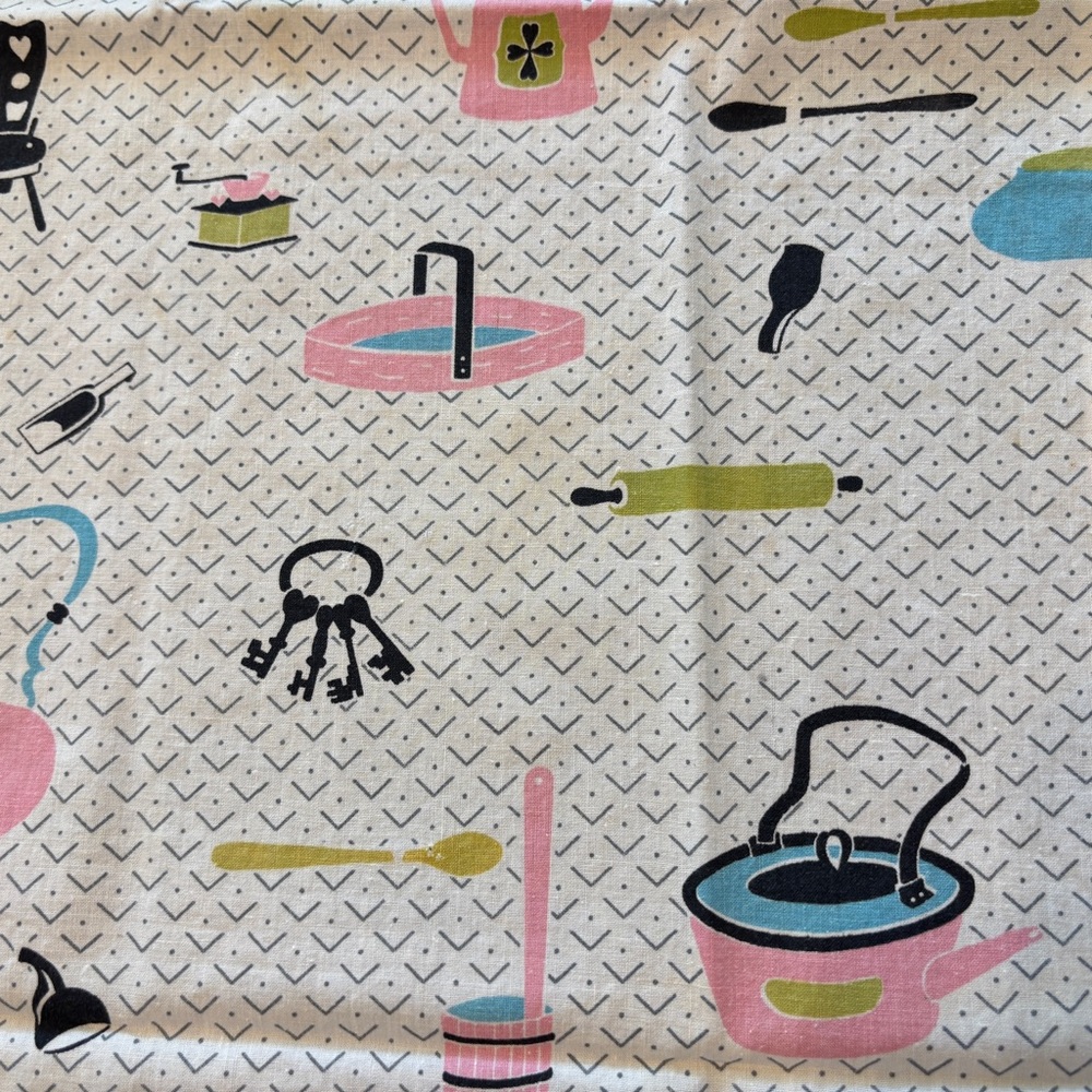 VTG Retro Fabric 60’s kitchen print blk white pink aqua green grey AOP 32.4X33.5